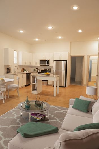 Kitchen islands*